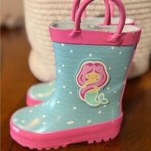 Kids Mermaid Rain Boots. 5/6.